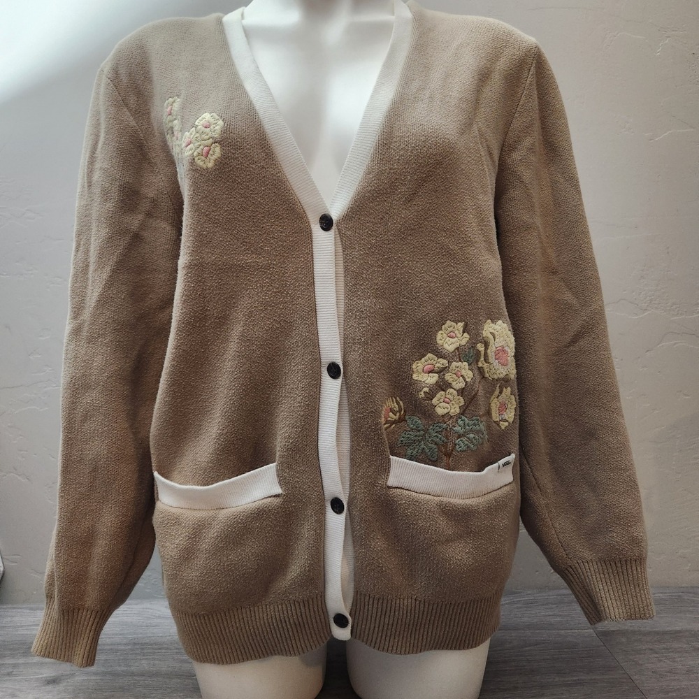 Vans Tan‎ Cardigan Sweater Size S Floral Embroidered Front Pockets GrannyCore
